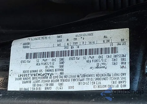 2018 Ford Focus Se z USA, uszkodzony, nr VIN 1FADP3K28JL235541